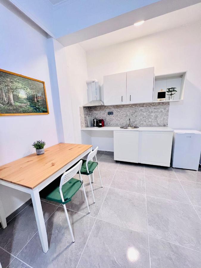 Sky Inn With Great Location Wonderful Acropolis View In Neos Kosmos Athen Eksteriør bilde